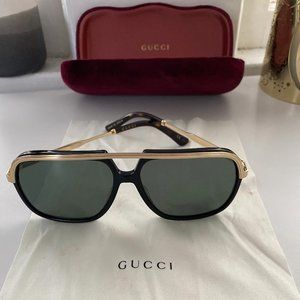 GUCCI | Like New Sunglasses